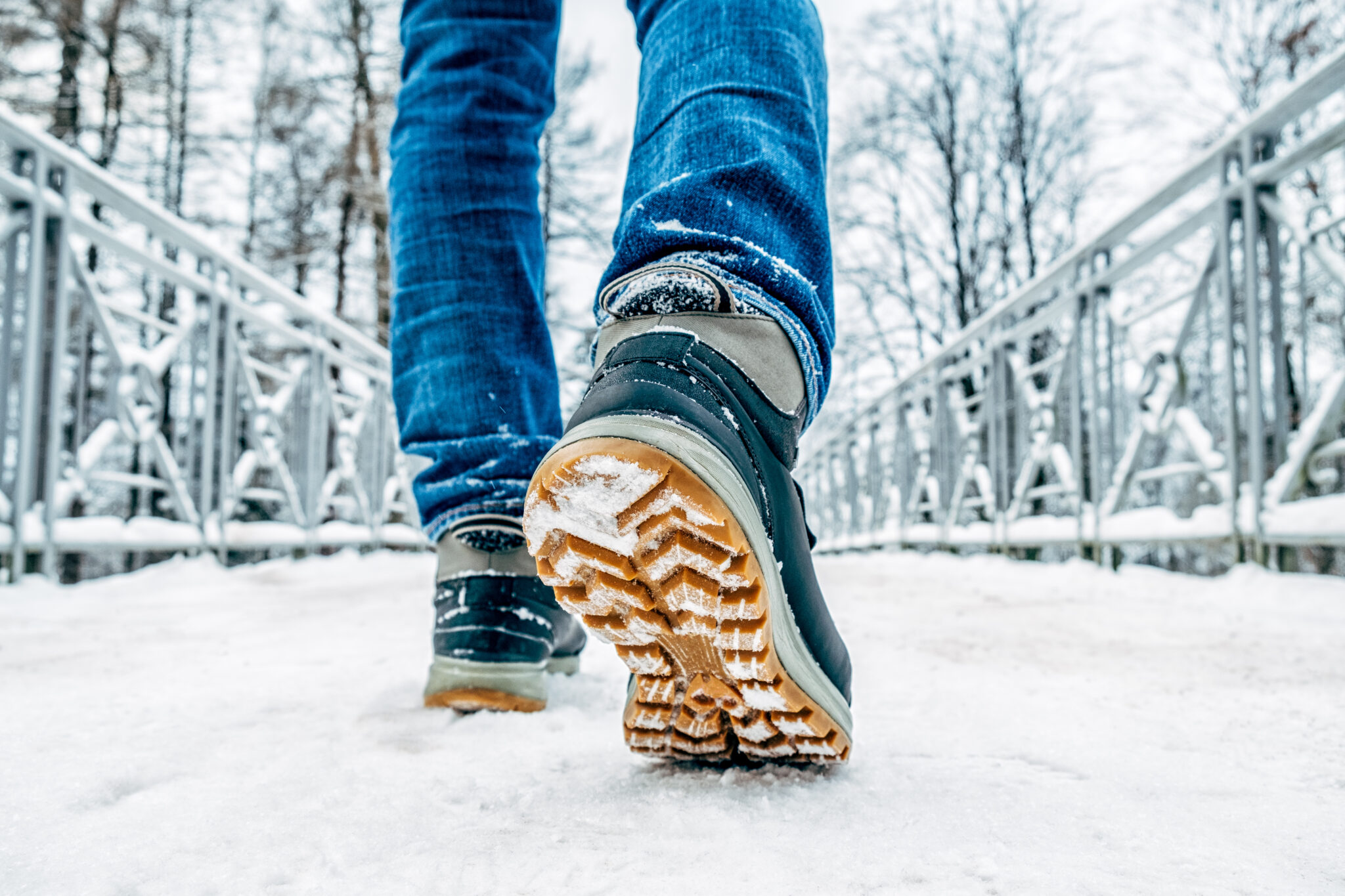 Why Does Snow Squeak and Crunch? The Science Behind Winter Sounds ...
